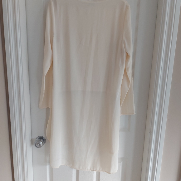 Hi-lo tunic - Picture 3 of 3